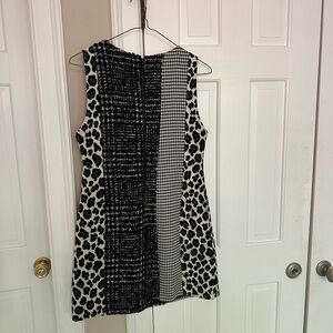 Black & White Patterned Sleeveless Shift Dress